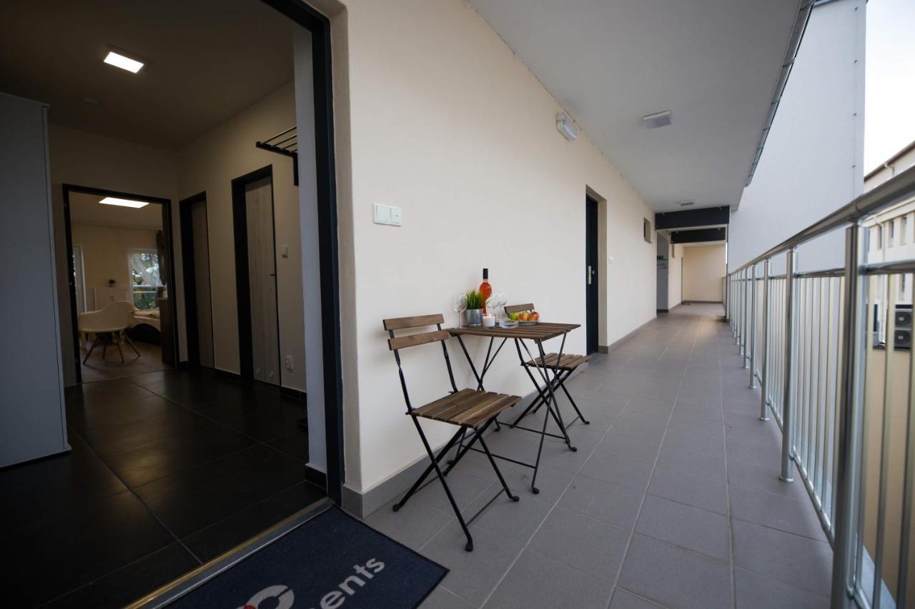 Haas Apartments Downtown With Parking Brno Exterior foto