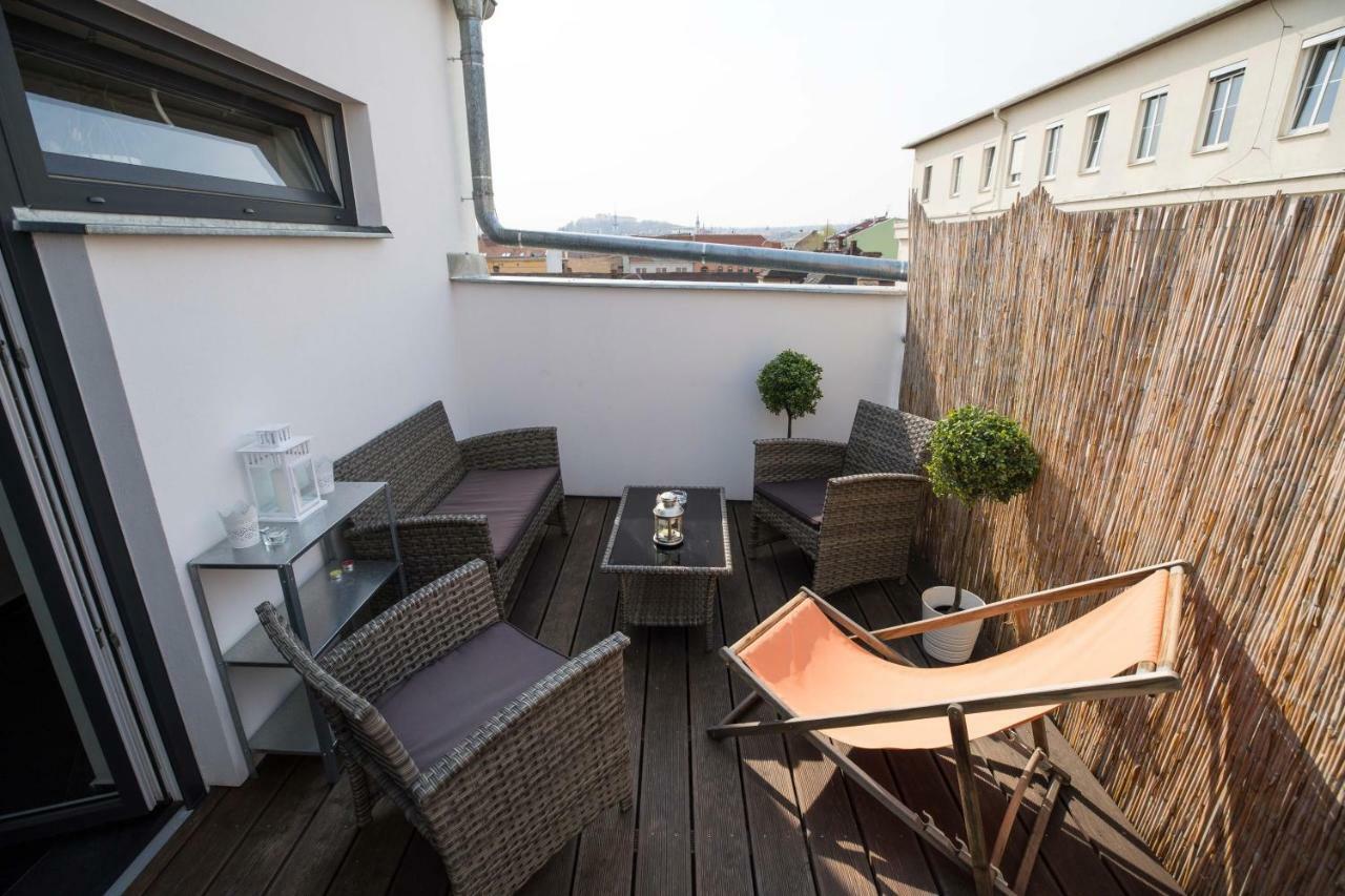 Haas Apartments Downtown With Parking Brno Exterior foto